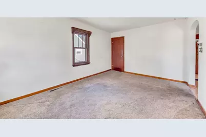 640 S McKinley Avenue, Kankakee, IL 60901 - Photo 3