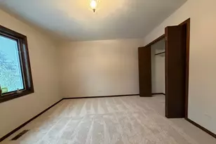 9630 Reding Cir, Des Plaines, IL 60016 - Photo 17