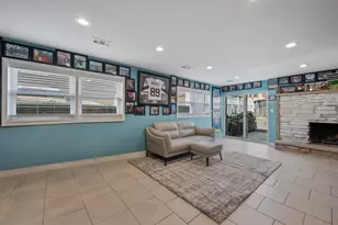 8426 W Betty Terrace, Niles, IL 60714 - Photo 27