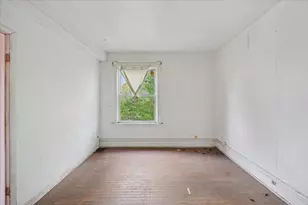 7859 S Eggleston Ave, Chicago, IL 60620 - Photo 13