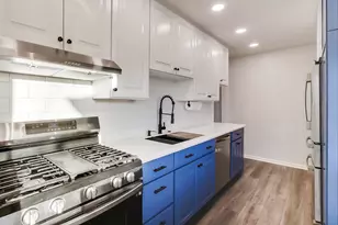 11104 Boeger Ct, Westchester, IL 60154 - Photo 7