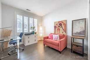 1942 S Prairie Ave, Chicago, IL 60616 - Photo 9