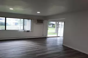 3900 Bayside Dr, Palatine, IL 60074 - Photo 7