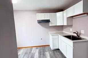 1351 Monomoy St, Aurora, IL 60506 - Photo 5