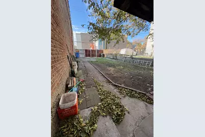 2104 S California Avenue, Chicago, IL 60608 - Photo 21