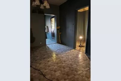 2104 S California Avenue, Chicago, IL 60608 - Photo 17