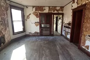927 W 53rd Pl, Chicago, IL 60609 - Photo 5
