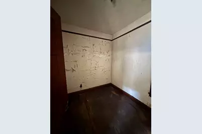 927 W 53rd Place, Chicago, IL 60609 - Photo 7