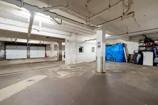 2911 N Western Ave, Chicago, IL 60618 - Photo 21