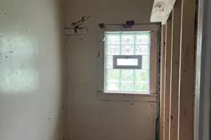 1212 W 51st St, Chicago, IL 60609 - Photo 19