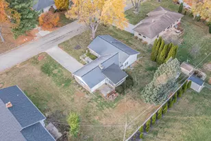 1403 Timothee Ln, Mendota, IL 61342 - Photo 27