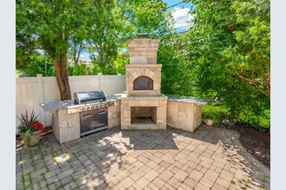 1009 Kings Lane, Glenview, IL 60025 - Photo 63
