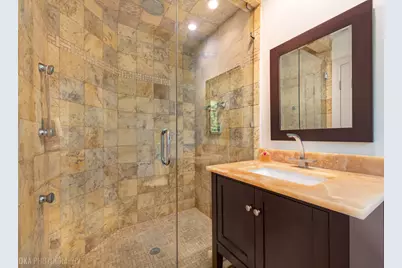 1009 Kings Lane, Glenview, IL 60025 - Photo 27