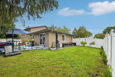 1860 Burr Ridge Drive, Hoffman Estates, IL 60192 - Photo 29