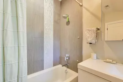 579 Greenwood Road, Northbrook, IL 60062 - Photo 45