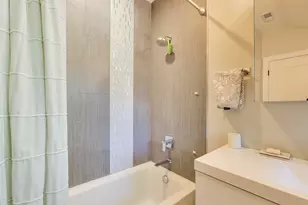 579 Greenwood Rd, Northbrook, IL 60062 - Photo 45