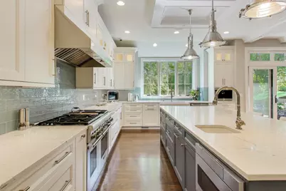 579 Greenwood Road, Northbrook, IL 60062 - Photo 19