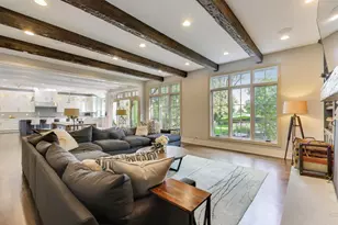 579 Greenwood Rd, Northbrook, IL 60062 - Photo 11