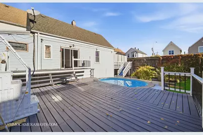 9018 S Brandon Avenue, Chicago, IL 60617 - Photo 29