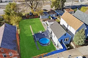 9018 S Brandon Ave, Chicago, IL 60617 - Photo 37