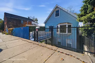 9018 S Brandon Avenue, Chicago, IL 60617 - Photo 35