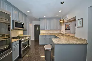 [Address not provided], Skokie, IL 60077 - Photo 17