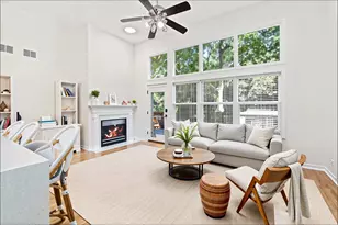 2803 Wildflower Ct, Glenview, IL 60026 - Photo 13