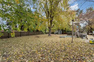 3467 Charlemaine Dr, Aurora, IL 60504 - Photo 23