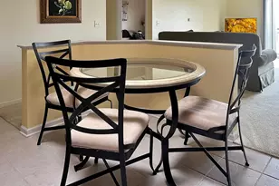 3451 N Carriageway Dr, Arlington Heights, IL 60004 - Photo 7