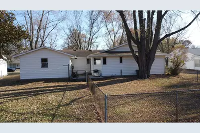 107 S Sheridan Avenue, Watseka, IL 60970 - Photo 7