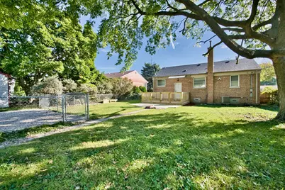 8140 Crawford Avenue, Skokie, IL 60076 - Photo 33