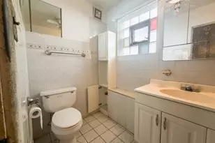 7331 S Carpenter St, Chicago, IL 60621 - Photo 9