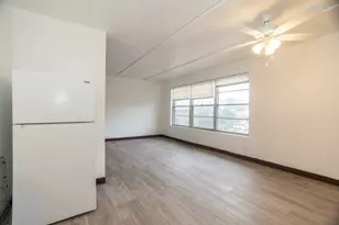 136 Ann St, Clarendon Hills, IL 60514 - Photo 9