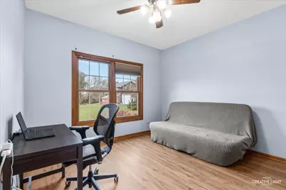 675 White Pine Circle, Lake in the Hills, IL 60156 - Photo 15