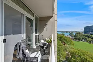 250 E Pearson St, Chicago, IL 60611 - Photo 19