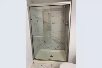 1073 Foxworth Boulevard, Lombard, IL 60148 - Photo 33