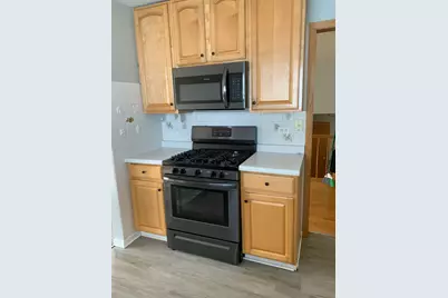 1073 Foxworth Boulevard, Lombard, IL 60148 - Photo 13