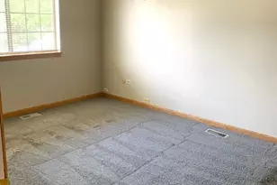 1073 Foxworth Blvd, Lombard, IL 60148 - Photo 23