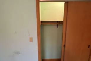 521 Chaney Ave, Crest Hill, IL 60403 - Photo 17