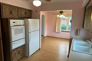 521 Chaney Ave, Crest Hill, IL 60403 - Photo 5