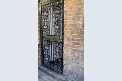 2233 E 70th Place #1, Chicago, IL 60649 - Photo 15