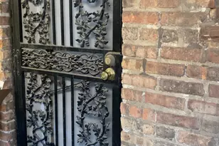 2233 E 70th Pl, Chicago, IL 60649 - Photo 15