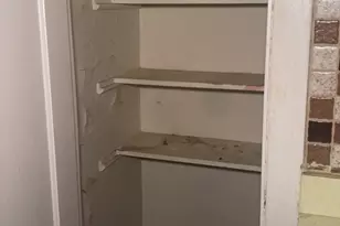 2233 E 70th Pl, Chicago, IL 60649 - Photo 11