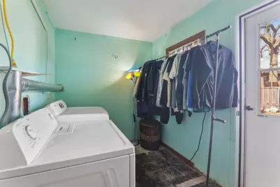 504 W Park Avenue, Round Lake, IL 60073 - Photo 17