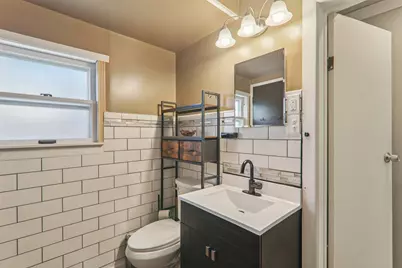 504 W Park Avenue, Round Lake, IL 60073 - Photo 15