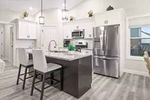 2621 Shale Rd, Normal, IL 61761 - Photo 23