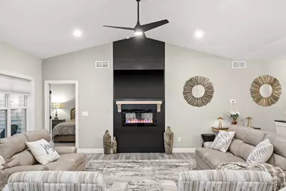 2621 Shale Road, Normal, IL 61761 - Photo 17