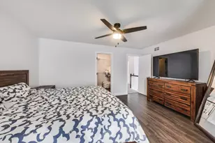 1677 Driftwood Ln, Crystal Lake, IL 60014 - Photo 25