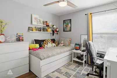 551 Sidney Avenue #B, Glendale Heights, IL 60139 - Photo 15