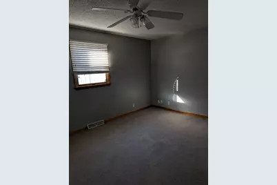[Address not provided], Lasalle, IL 61301 - Photo 17